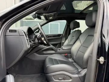Cayenne 3.0+Pano-SD+Kamera+LED+Leder+Service Neu