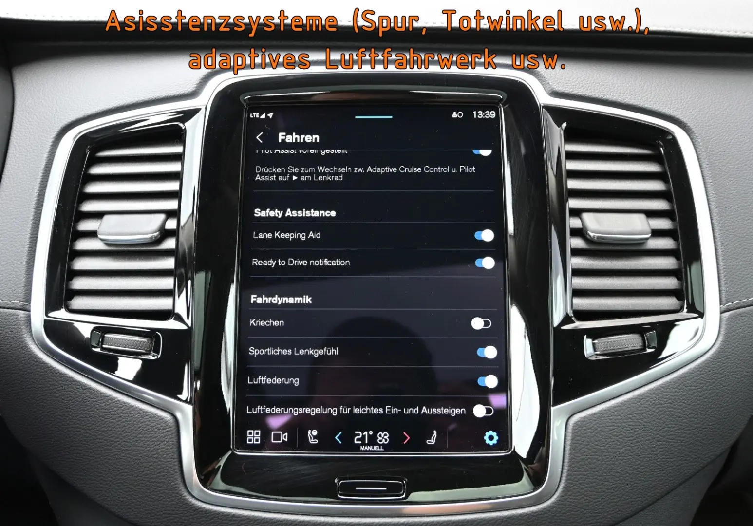 XC90 T8 AWD Re Ultimate Bright °B&W°FOUR-C°VOLL!