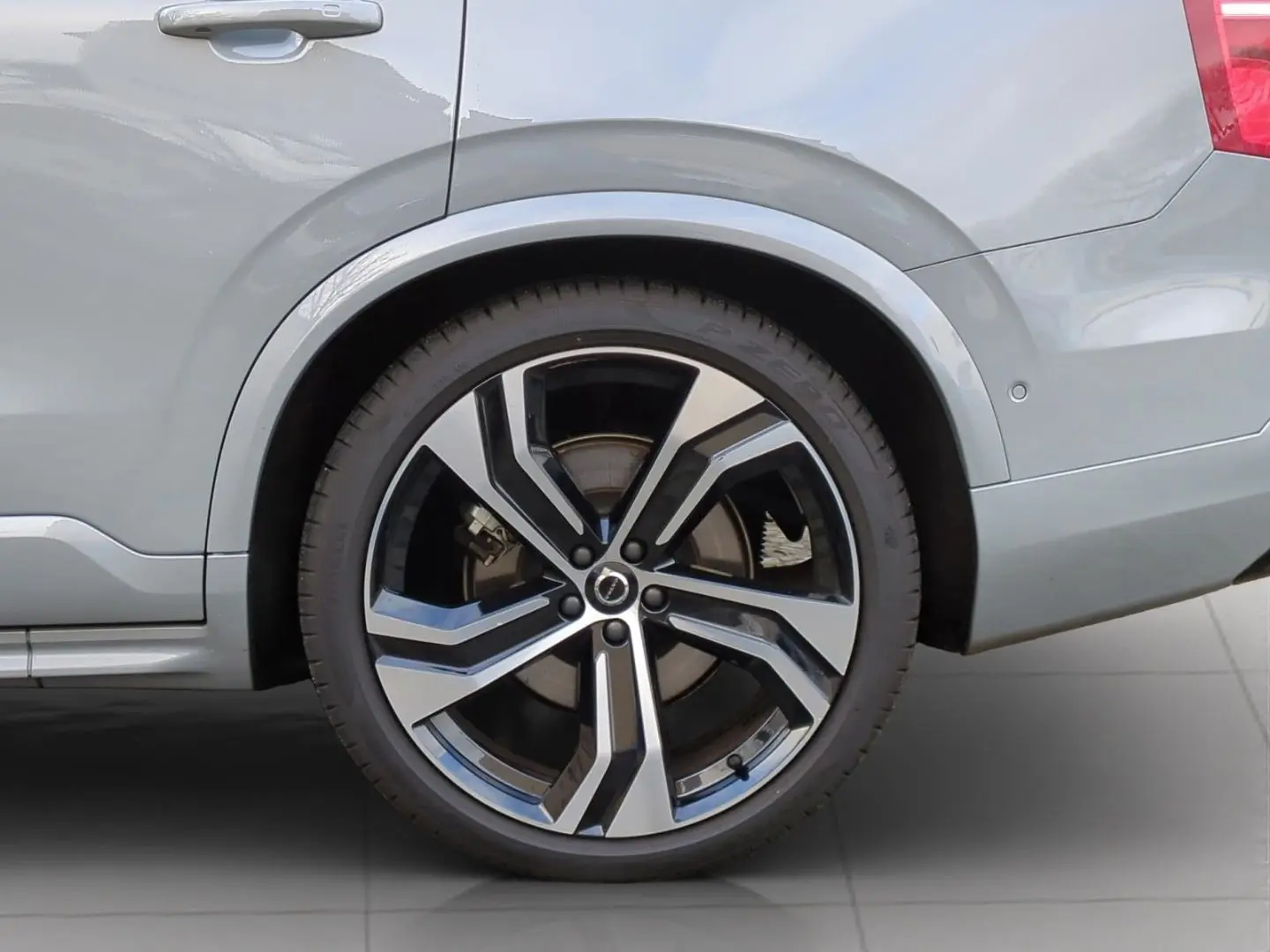 XC90 T8 Recharge Ultimate Dark *Vollausstattung*