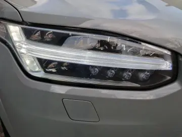 XC90 T8 Recharge Ultimate Dark *Vollausstattung*