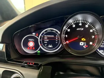 Cayenne GTS TECHART+PANO+AHK+CAM+BOSE+22+LUFT+SH