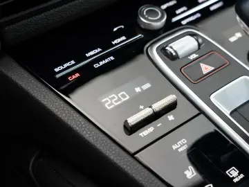 Cayenne S Luft PANO 90l BOSE PDLS+ 22Zoll HeadUP