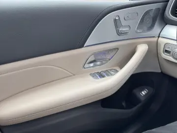 GLE 300 d 4M Pano*HUD*360°Ka*Lenkradhz*Burmester