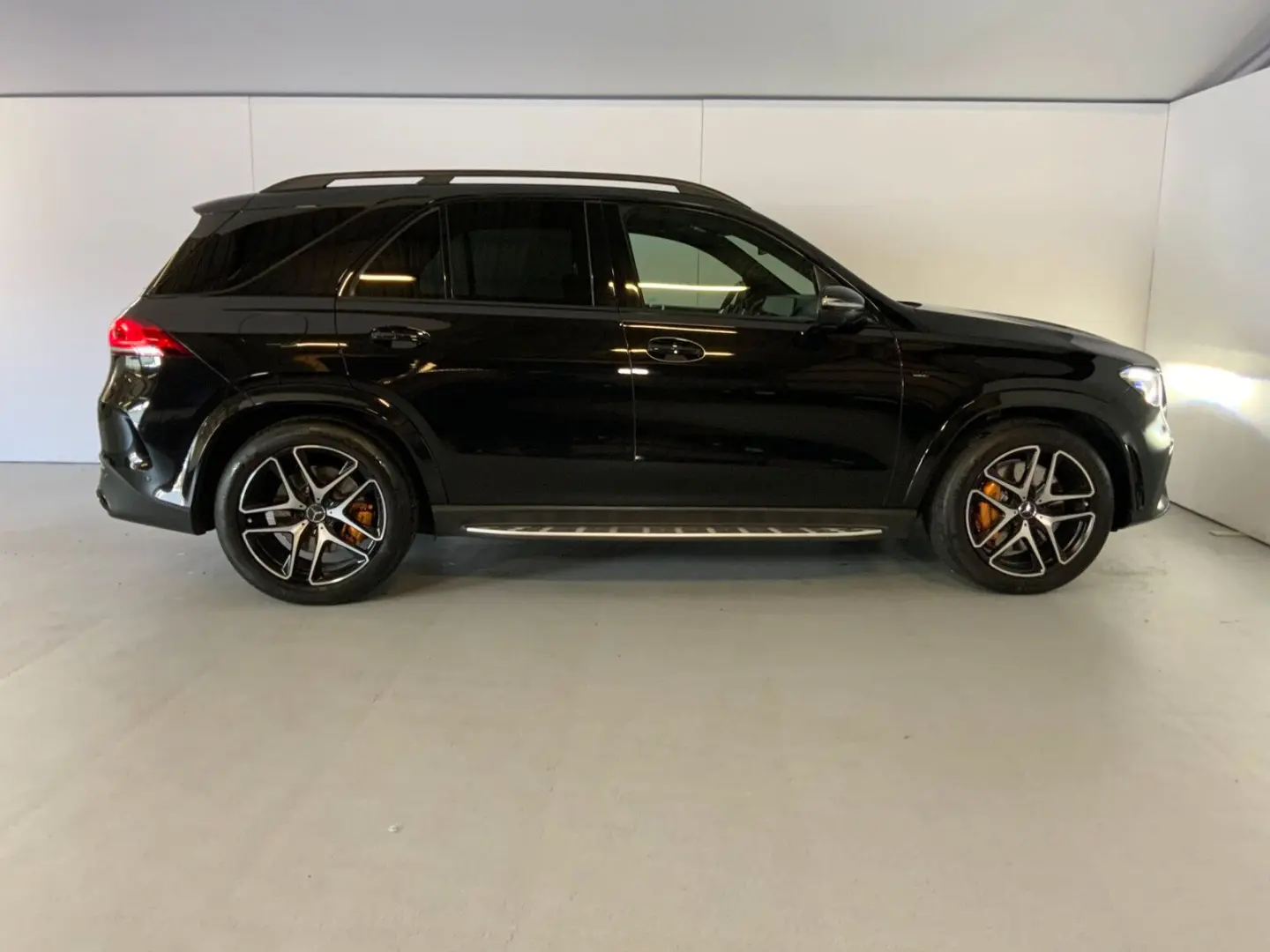 GLE 53 4M Night AHK DISTR HUD Pano Burm Perf.AGA