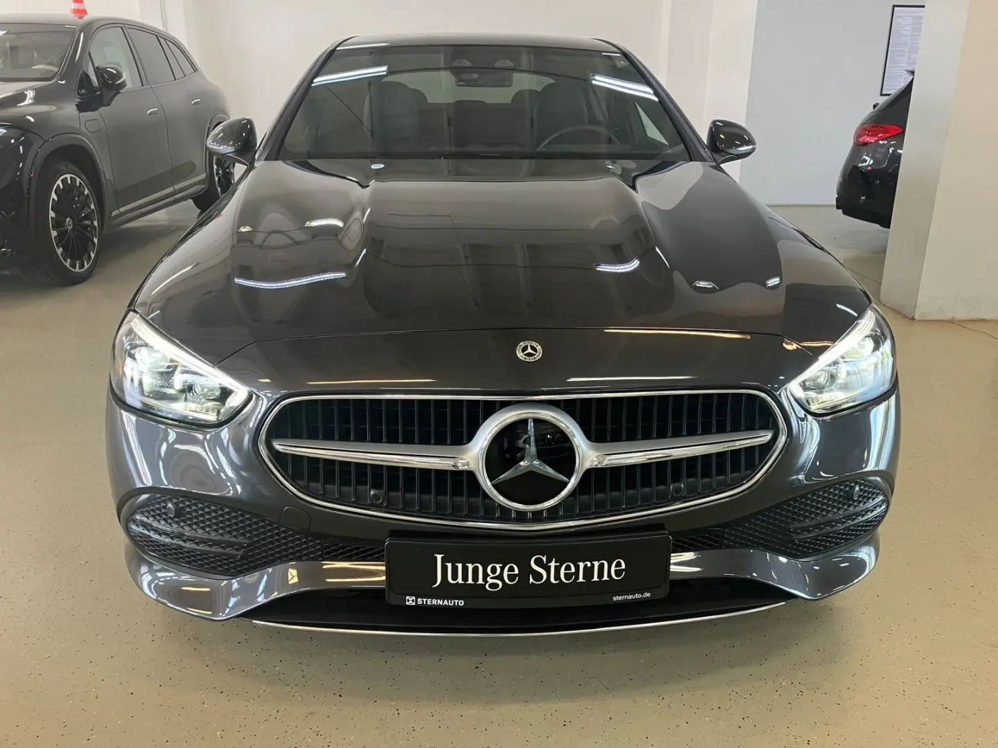 C 300 e Ava Pano Distr Spur DigiLight HUD DAB