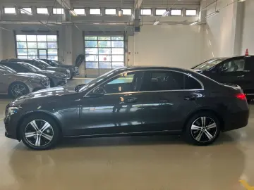 C 300 e Ava Pano Distr Spur DigiLight HUD DAB
