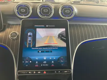 C 300 e Ava Pano Distr Spur DigiLight HUD DAB