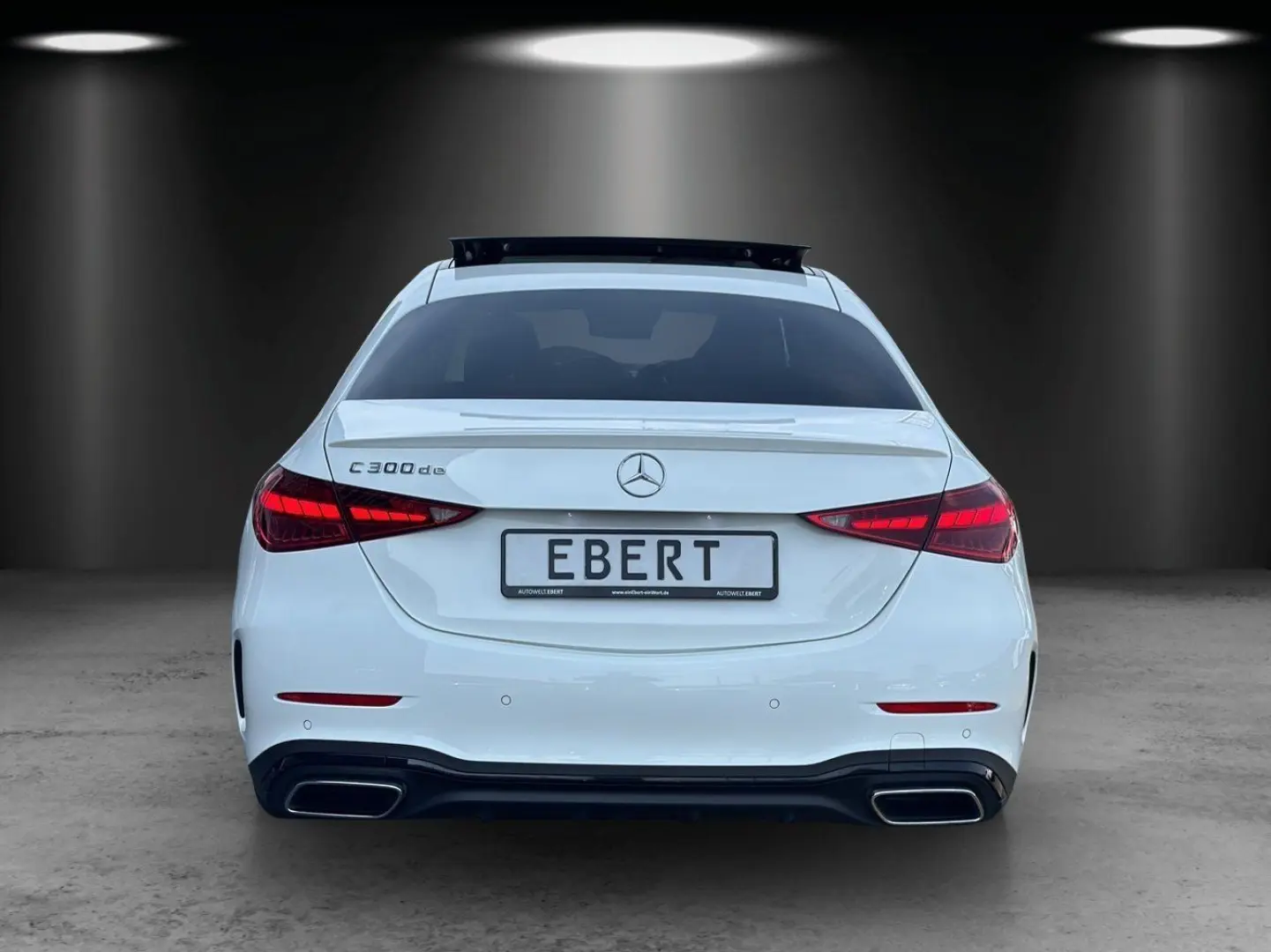 C300de AMG Pano DISTRO Memo AHK Masage HUD KeyGo