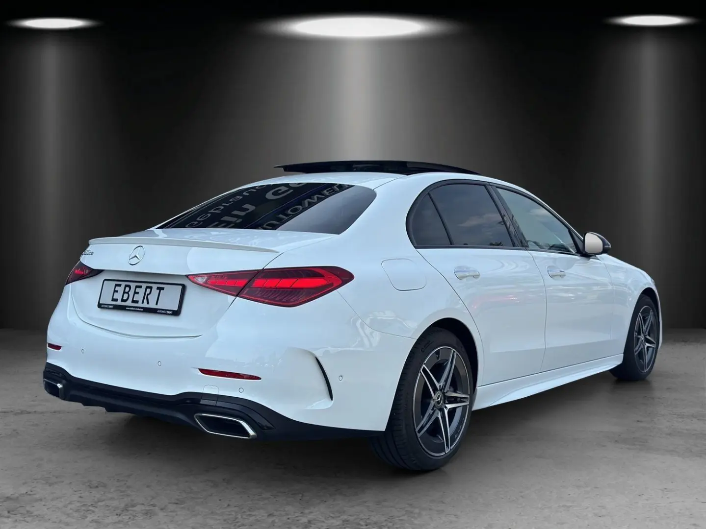 C300de AMG Pano DISTRO Memo AHK Masage HUD KeyGo