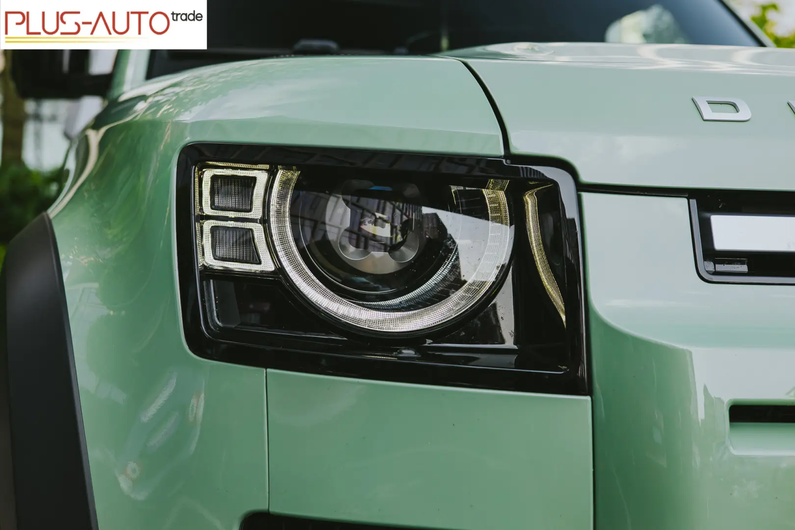 Land Rover Defender 75th Limited Edition 3.0D MHEV