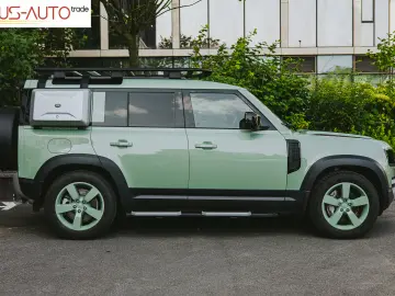 Land Rover Defender 75th Limited Edition 3.0D MHEV