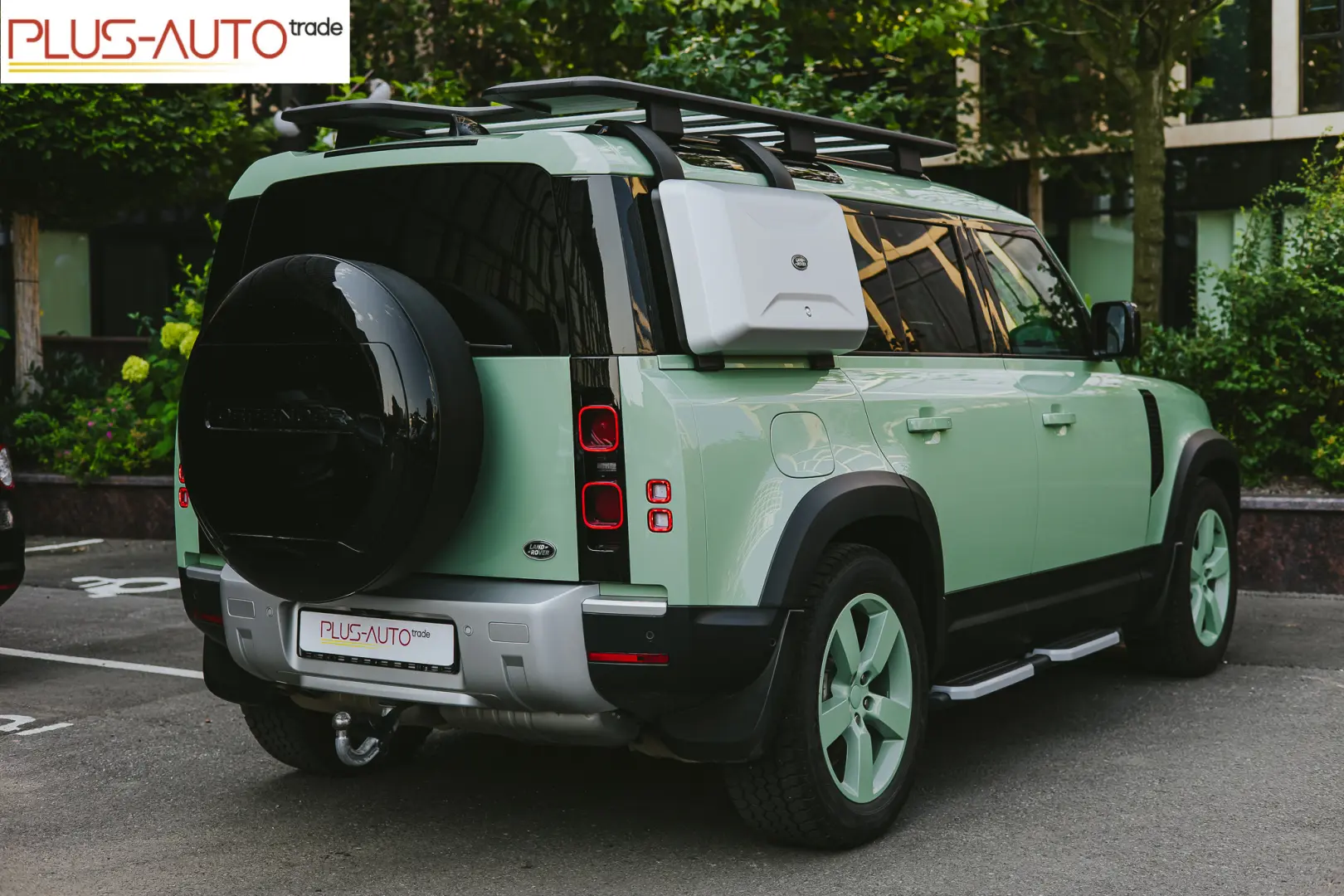 Land Rover Defender 75th Limited Edition 3.0D MHEV