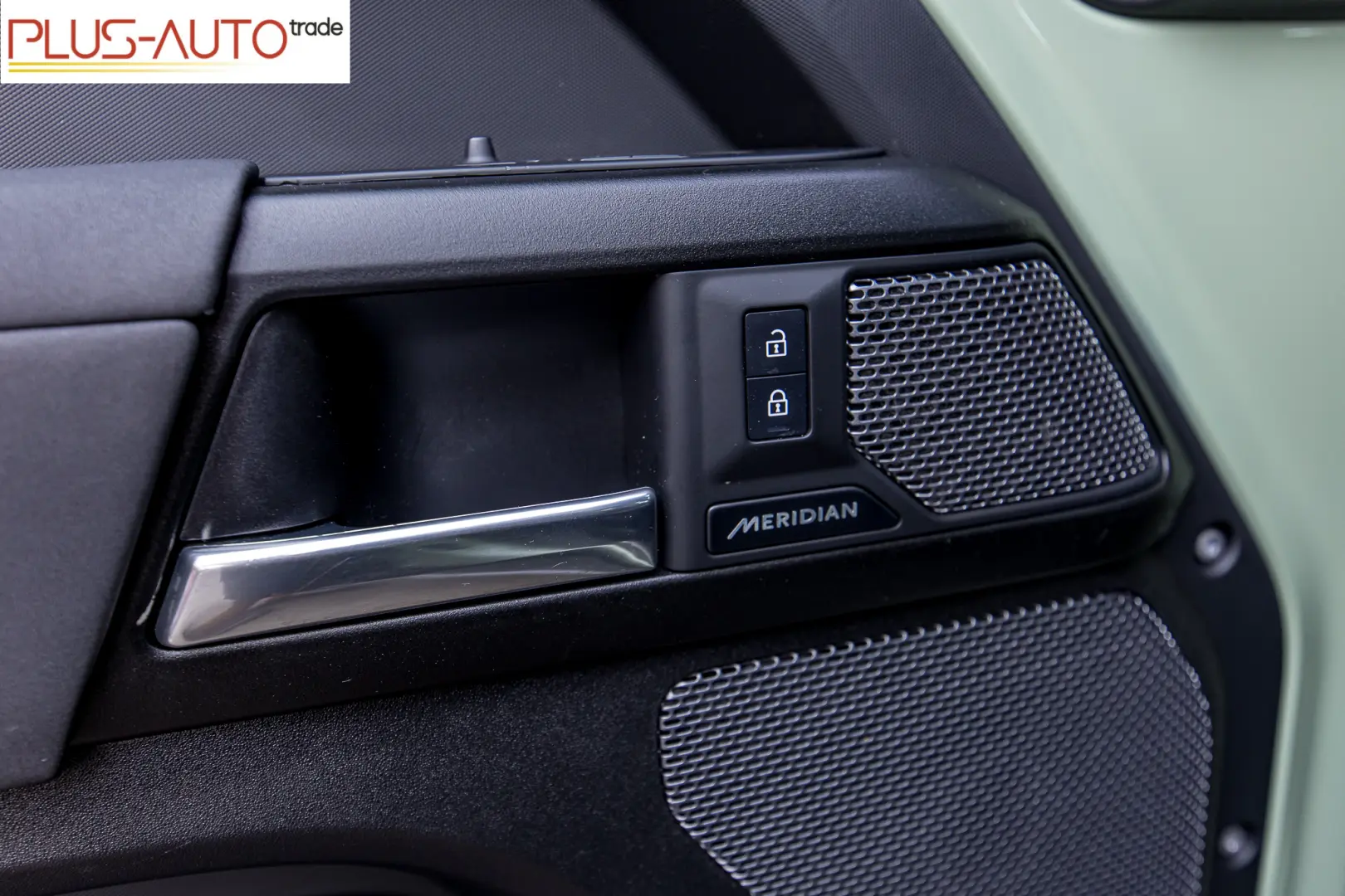 Land Rover Defender 75th Limited Edition 3.0D MHEV