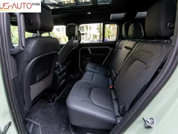 Land Rover Defender 75th Limited Edition 3.0D MHEV