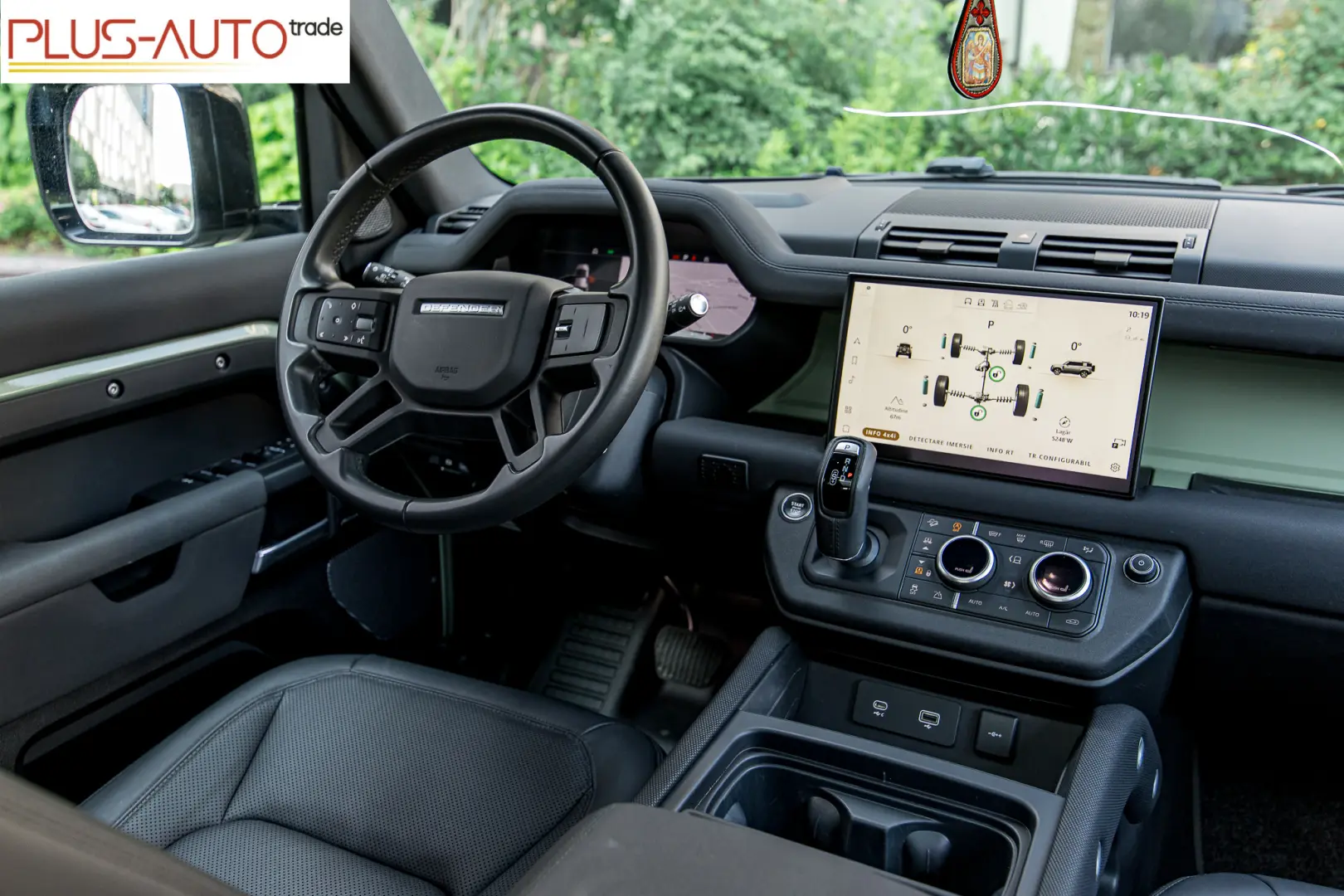 Land Rover Defender 75th Limited Edition 3.0D MHEV