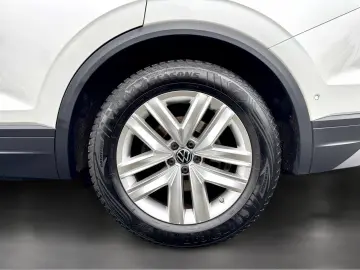 Touareg 4MOTION-VIRTUAL-LUFT-KAMERA-ACC-19ZOLL