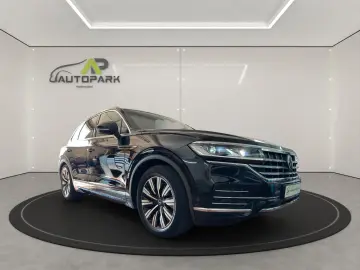 Touareg Elegance 4M 3.0TDI VIRTUAL LED LEDER LUF