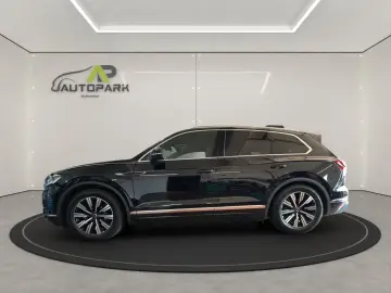 Touareg Elegance 4M 3.0TDI*VIRTUAL*LED*LEDER*LUF