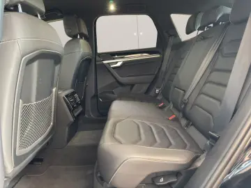 Touareg Elegance 4M 3.0TDI*VIRTUAL*LED*LEDER*LUF