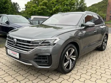 Touareg R-Line 4M/MATRIX/AHK/PANO/HUD/360°/LUFTF