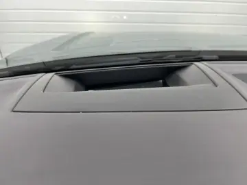Touareg R-Line 4M/MATRIX/AHK/PANO/HUD/360°/LUFTF