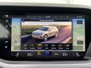 Touareg R-Line 4M/MATRIX/AHK/PANO/HUD/360°/LUFTF