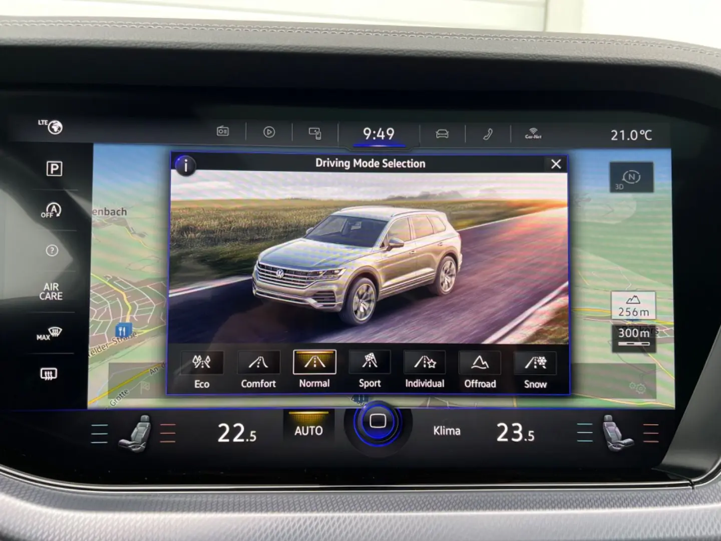 Touareg R-Line 4M/MATRIX/AHK/PANO/HUD/360°/LUFTF