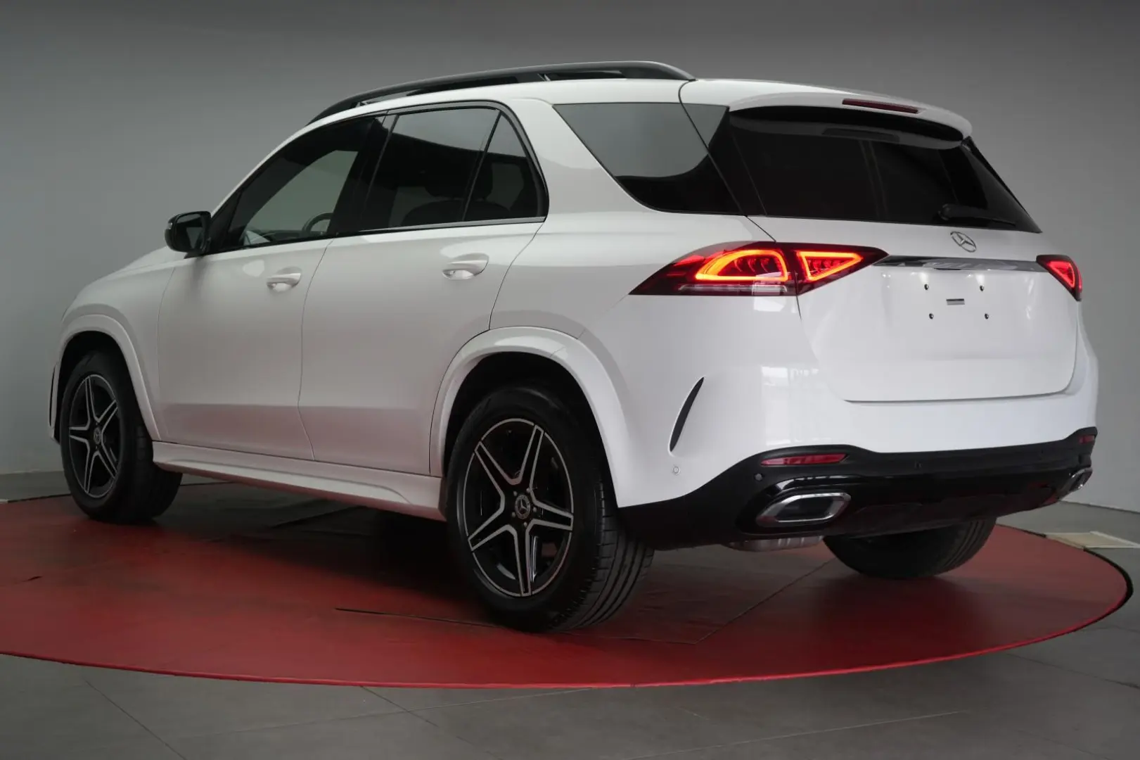 GLE 300 d 4Matic 9G-Tronic AMG Navi/Temp/Kamera/