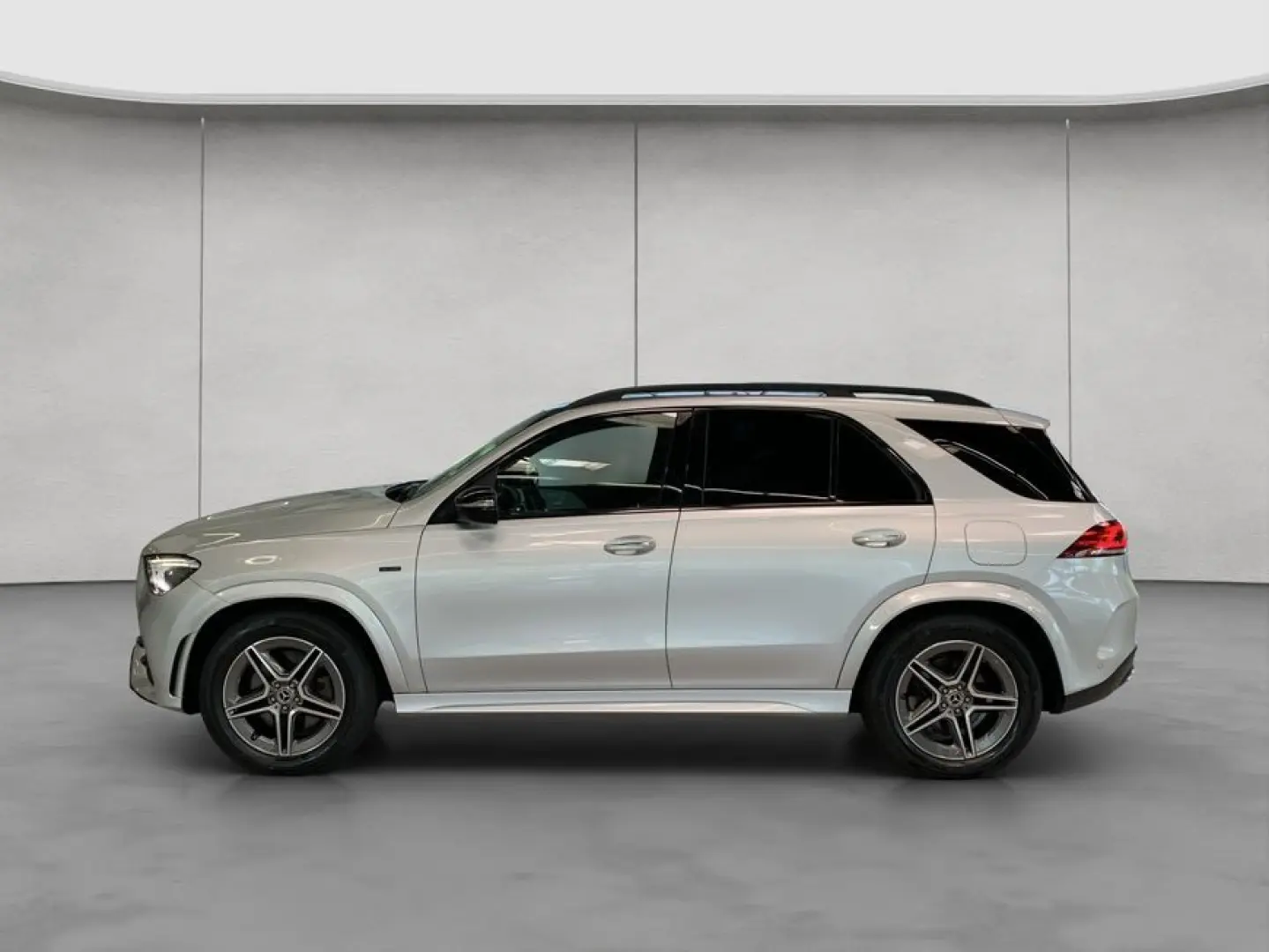 GLE 350 de 4M AMG/ Night/ 20''/ Pano/ AHK/