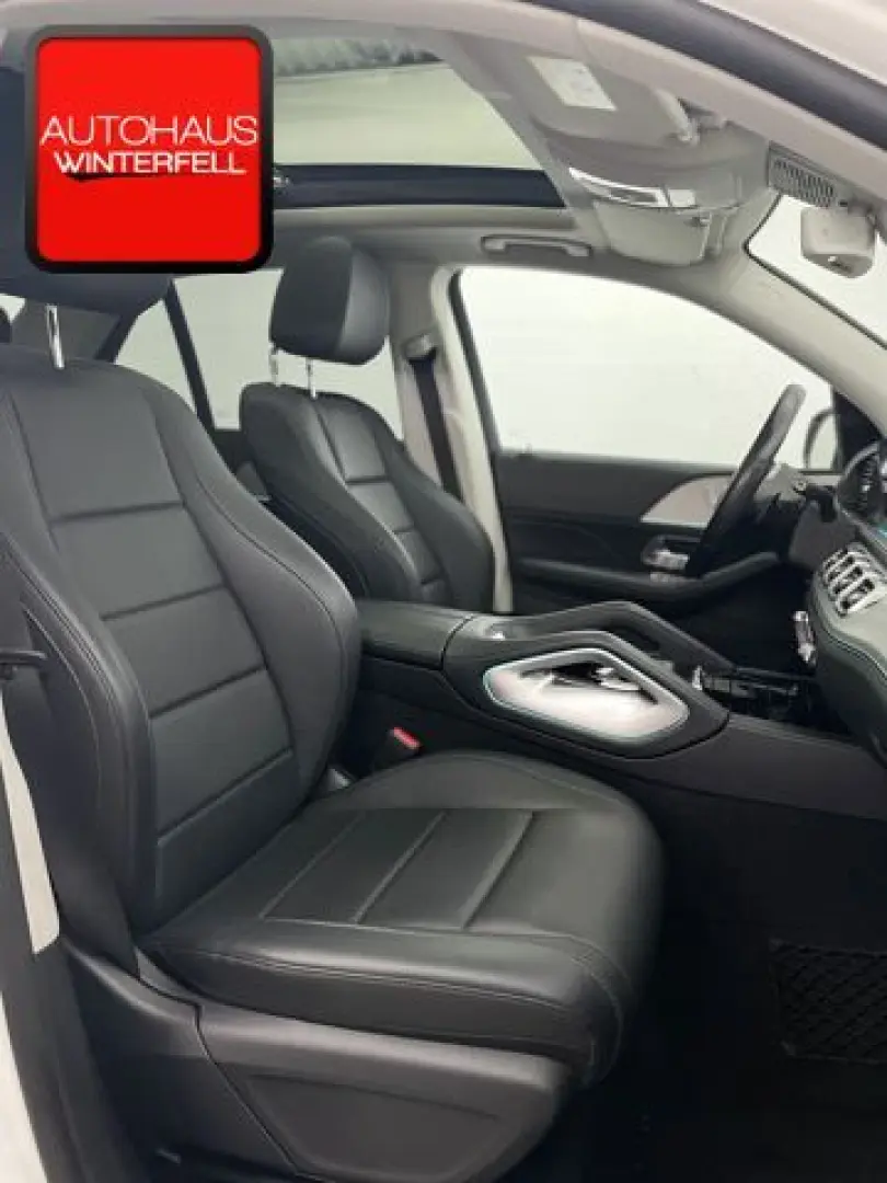 GLE 300 d 4M AMG NIGHT PANO+DISTRONIC+AUGMENTED+