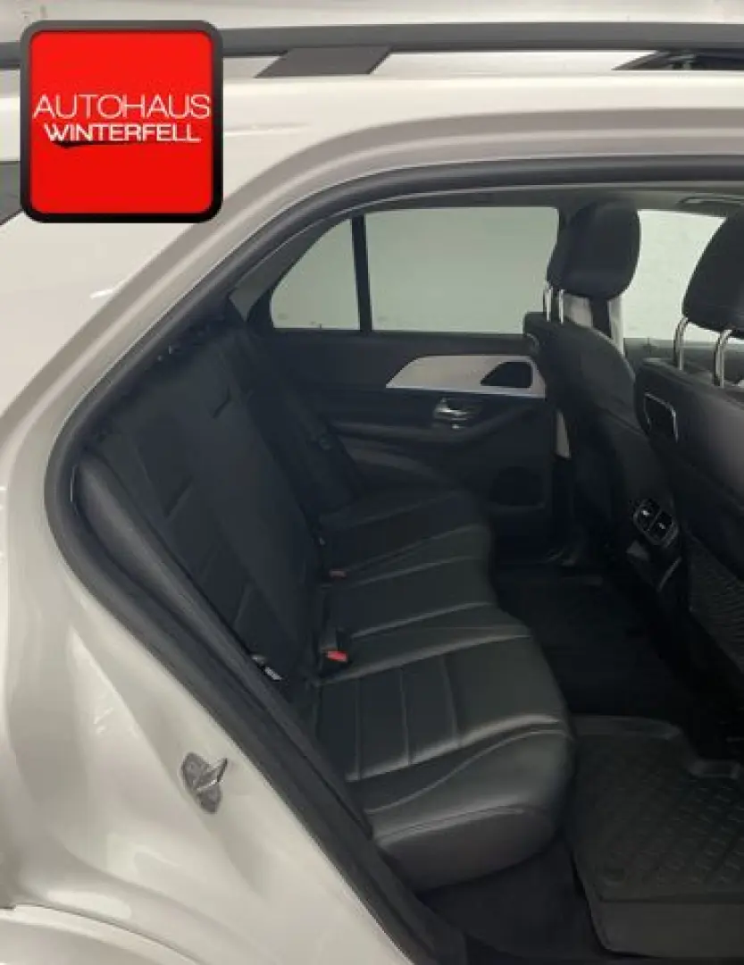 GLE 300 d 4M AMG NIGHT PANO+DISTRONIC+AUGMENTED+