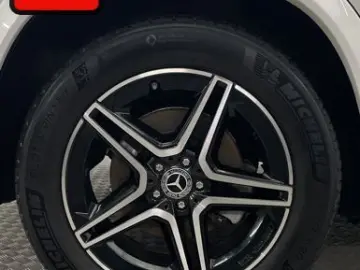 GLE 300 d 4M AMG NIGHT PANO+DISTRONIC+AUGMENTED+
