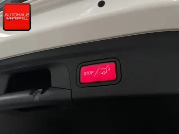 GLE 300 d 4M AMG NIGHT PANO+DISTRONIC+AUGMENTED+