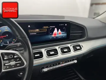 GLE 300 d 4M AMG NIGHT PANO+DISTRONIC+AUGMENTED+