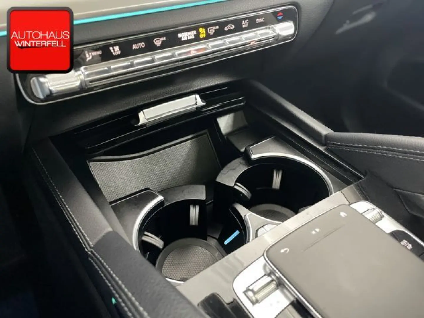 GLE 300 d 4M AMG NIGHT PANO+DISTRONIC+AUGMENTED+