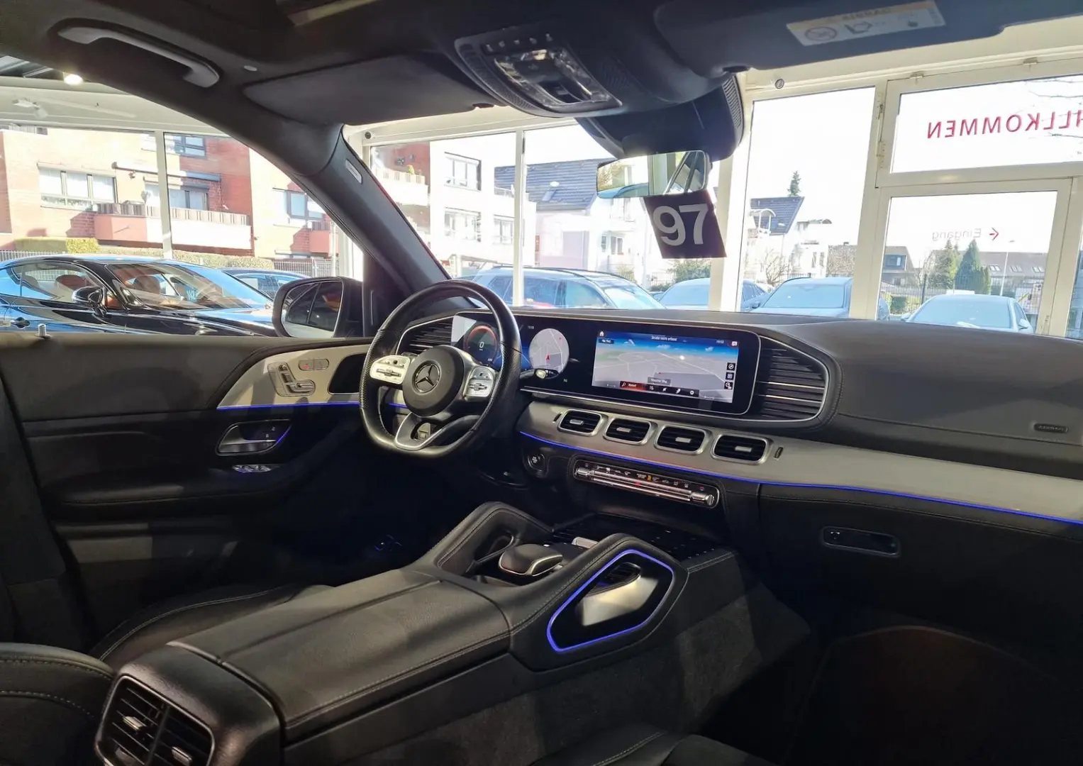 GLE 350e 4M *AMG*Night*Pano*HUD*Distr+*FAP+*360°