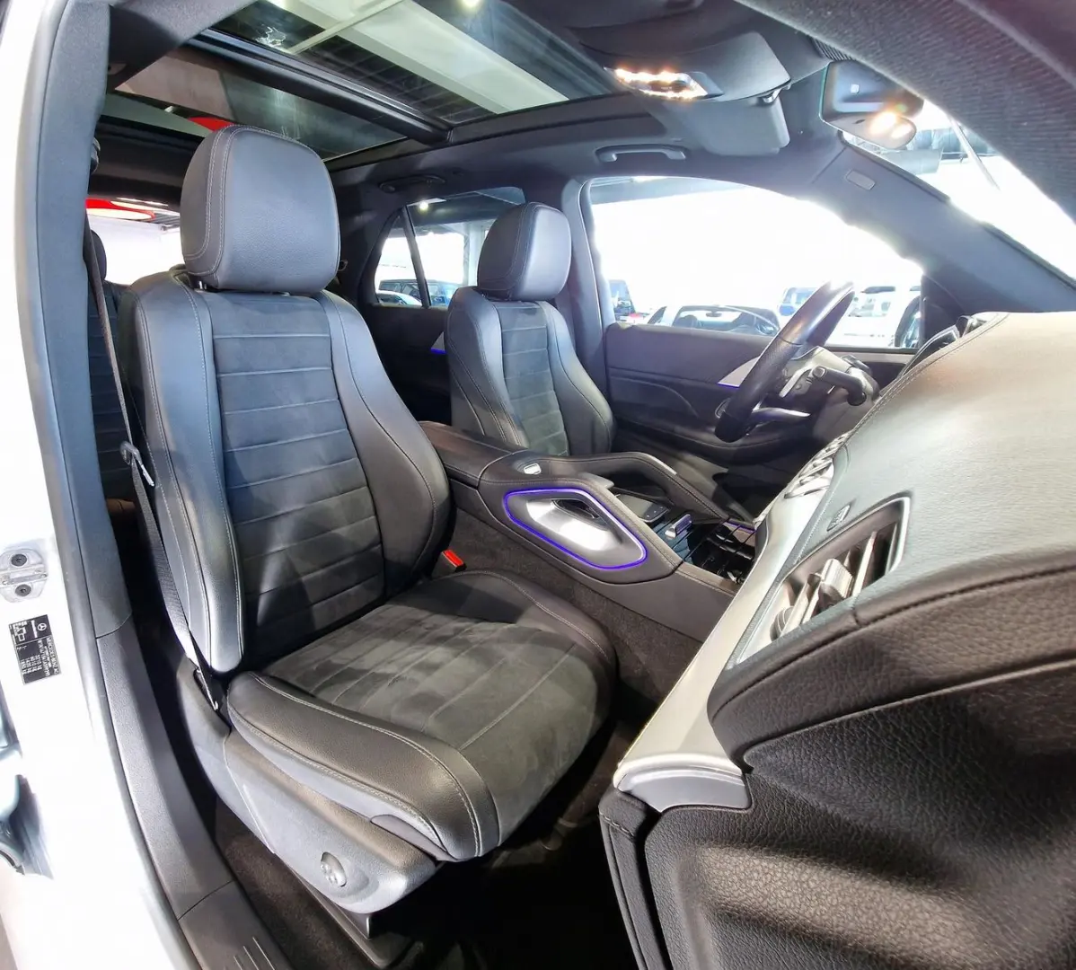 GLE 350e 4M *AMG*Night*Pano*HUD*Distr+*FAP+*360°