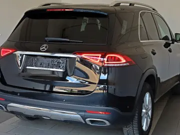 GLE 300 d 4Matic,Leder,Navi,LED,Kamera,Pano,AHK