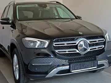 GLE 300 d 4Matic,Leder,Navi,LED,Kamera,Pano,AHK