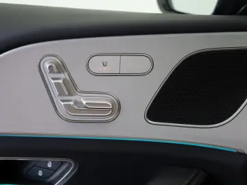 GLE 300 d 4Matic,Leder,Navi,LED,Kamera,Pano,AHK