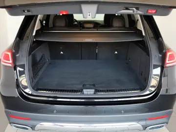 GLE 300 d 4Matic,Leder,Navi,LED,Kamera,Pano,AHK