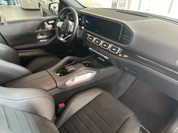 GLE 300 d 4-matic AMG/LED/AHK/Panoramadach