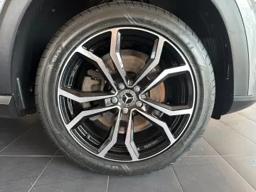 GLE 300 d 4-matic AMG/LED/AHK/Panoramadach