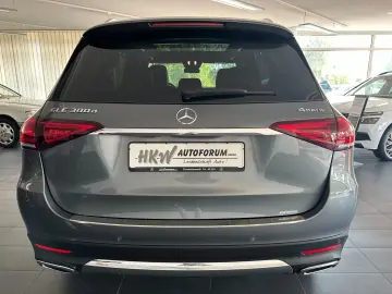 GLE 300 d 4-matic AMG/LED/AHK/Panoramadach