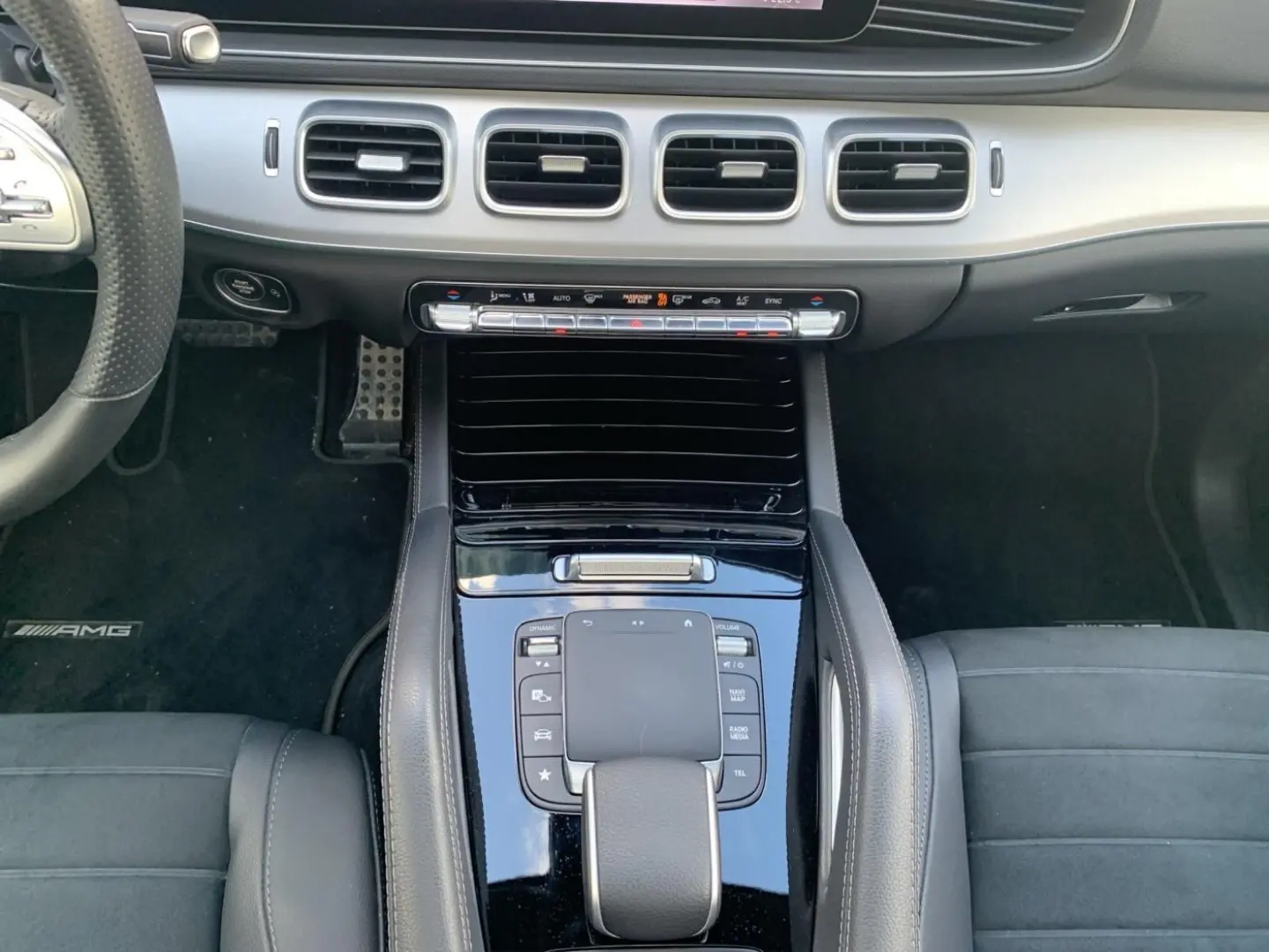 GLE 300 d 4M *AMG*Multibeam*AHK*Memory*Pano*21''