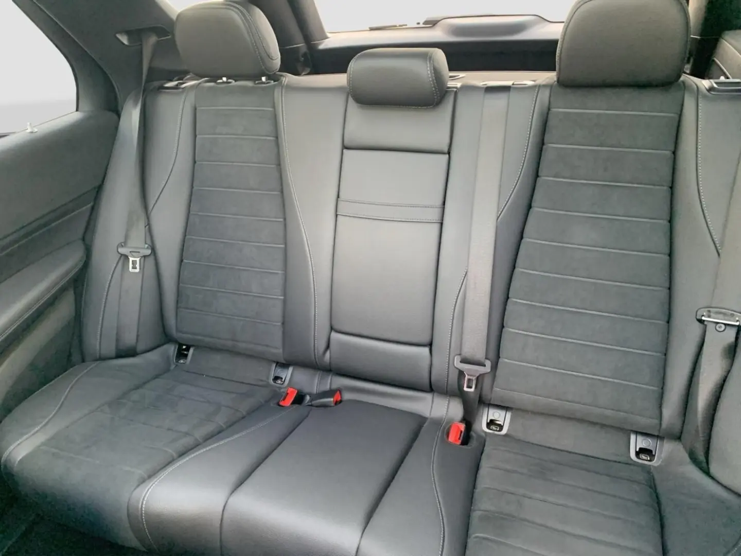 GLE 300 d 4M *AMG*Multibeam*AHK*Memory*Pano*21''