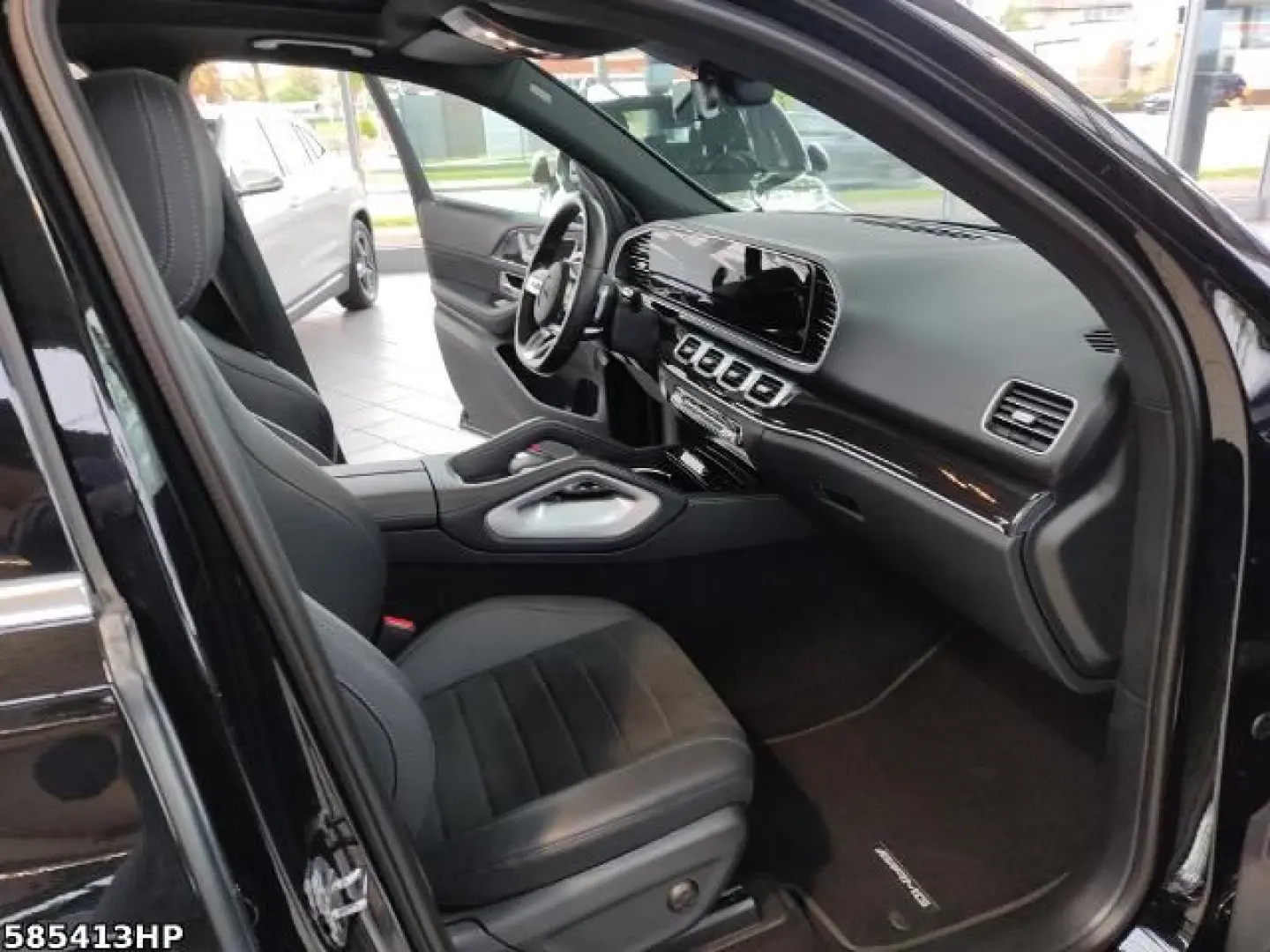 GLE 300 d 4M  Multibeam Panorama. Ambiente. AHK.