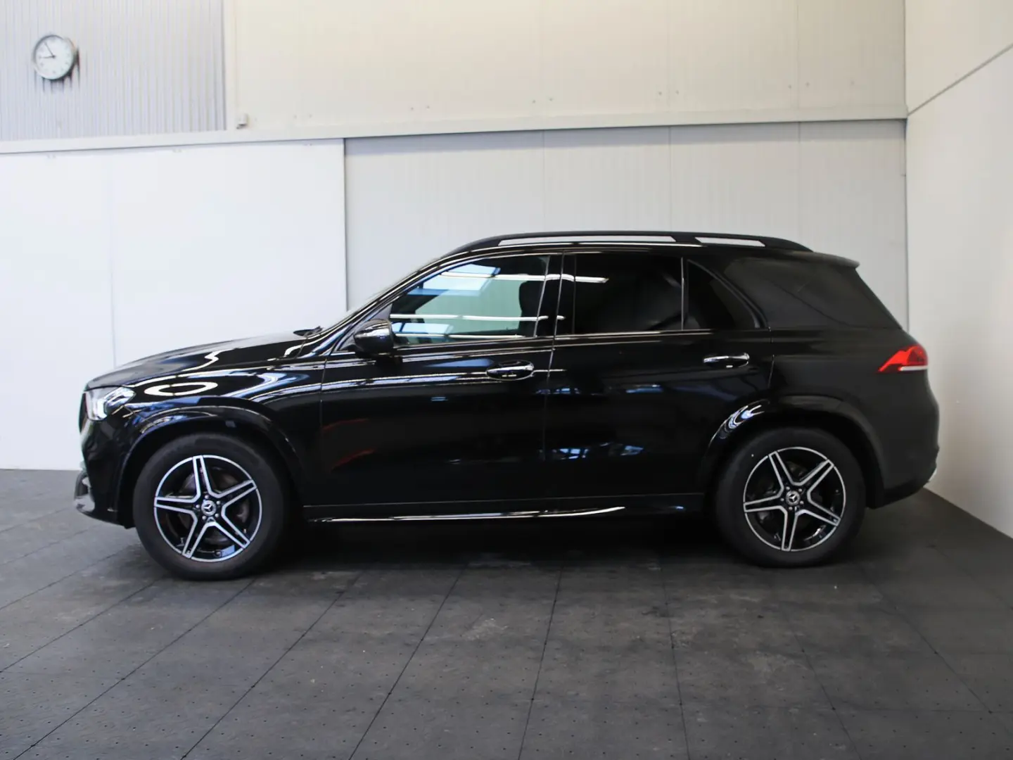 GLE 300 d 4M AMG Pano*NIGHT*MEMORY*Burmester*+++