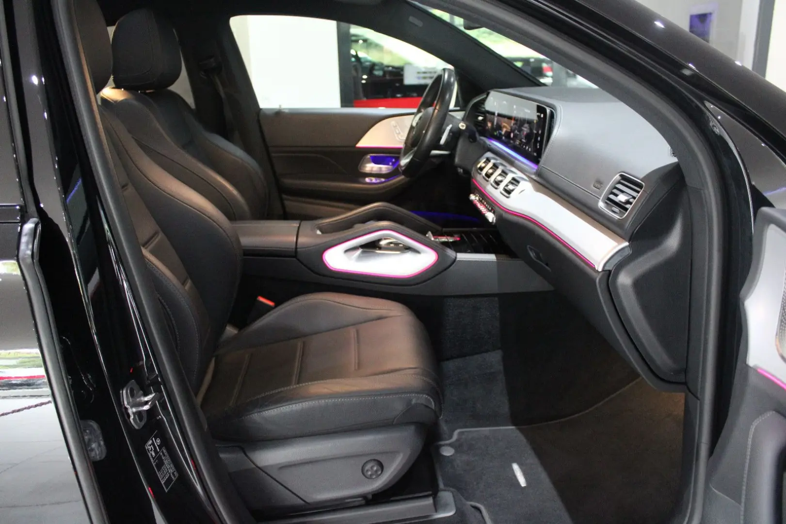 GLE 300 d 4MATIC AMG-SPORTPAKET NIGHT DIAMANT