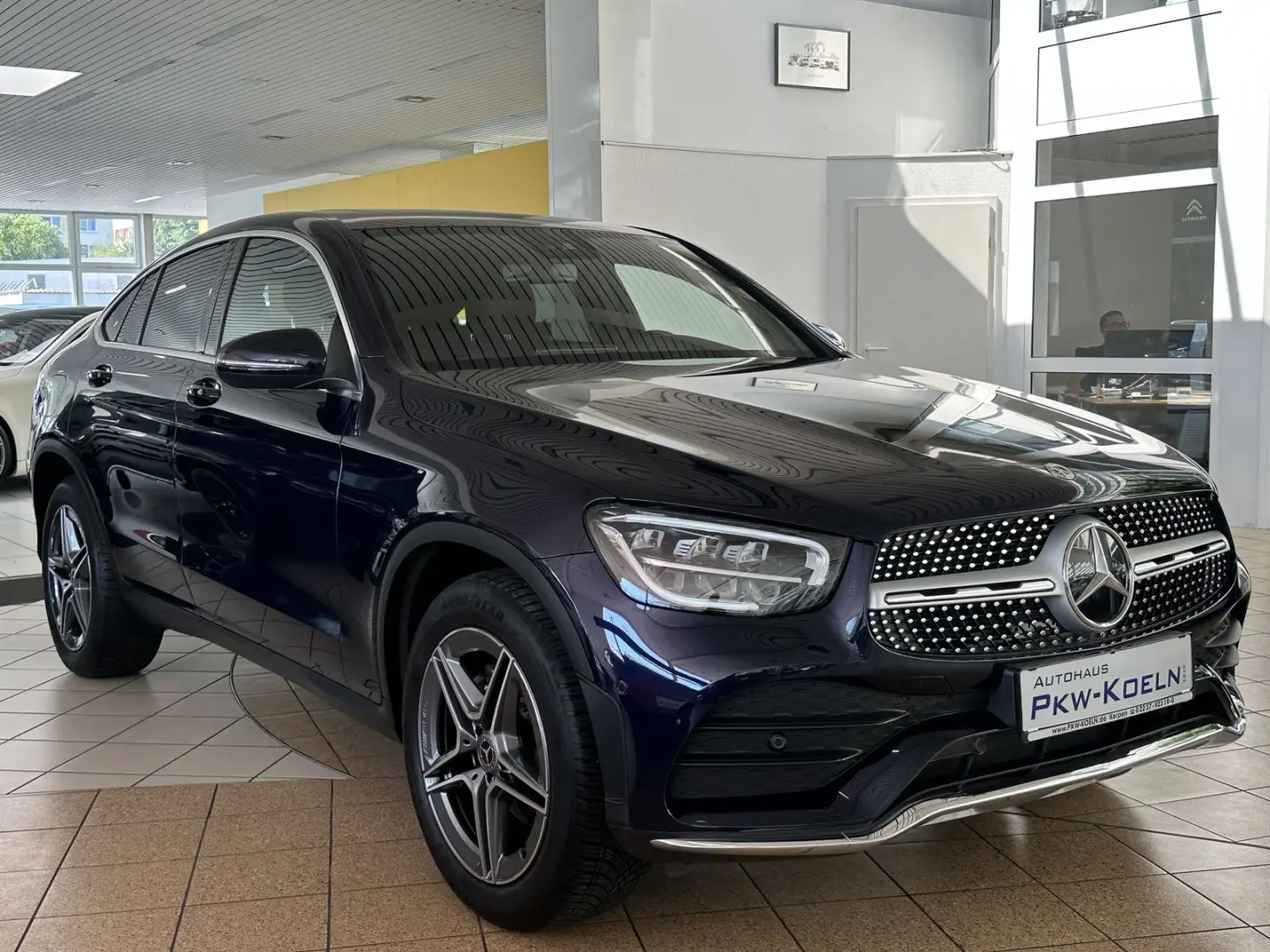 GLC 220 d 4M AMG-LiNE *ESSD*LED*KAMERA*DiSTRO*